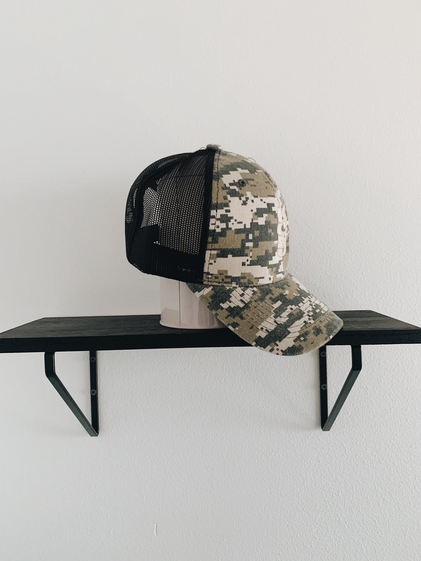 Kong Trucker Hat - Adjustable