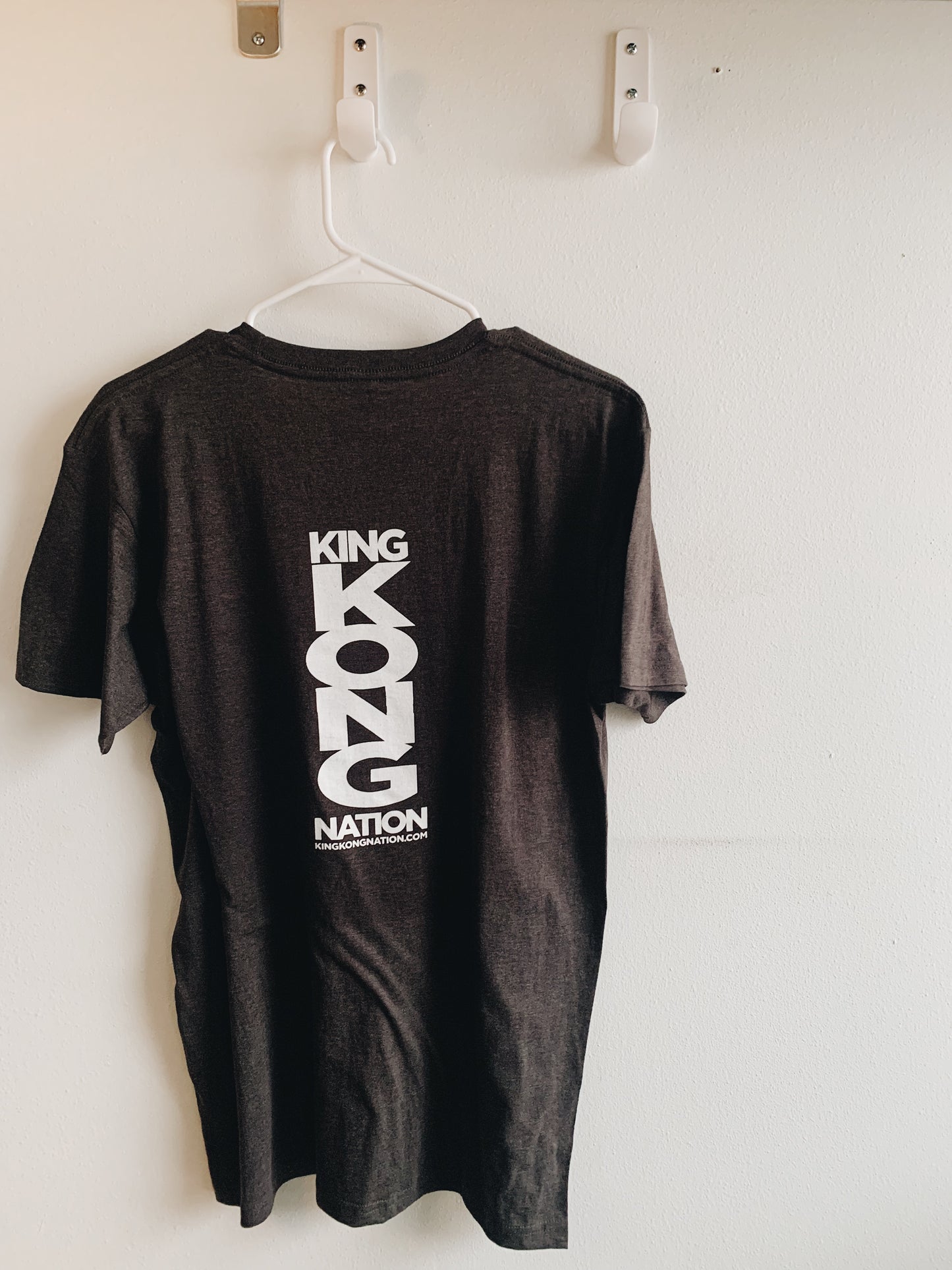 Kong Short Sleeve T-Shirt - Dark Gray (stone)